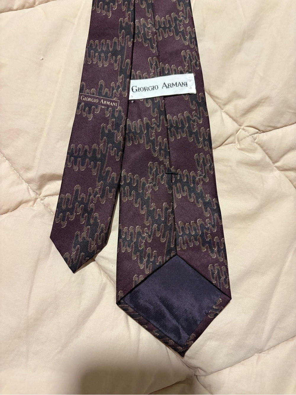 Giorgio Armani Burgundy Silk Tie with Wavy Brown Pattern